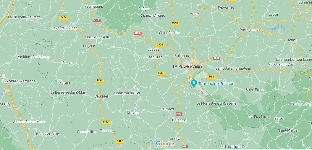 Dans quelle région se trouve Coubon